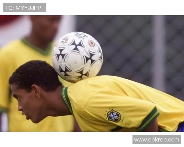 身高不高却技艺超群的足球明星们如何在绿茵场上创造辉煌